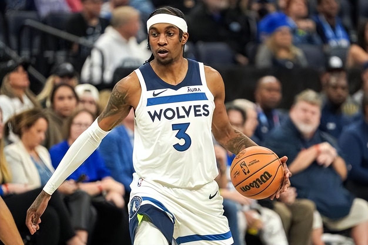 关于清晨全明星赛焦点战,明尼苏达森林狼绝杀压哨,震撼外界,年轻球员得到机会的信息 关于清晨全明星赛焦点战,明尼苏达森林狼绝杀压哨,震撼外界,年轻球员得到机会的信息