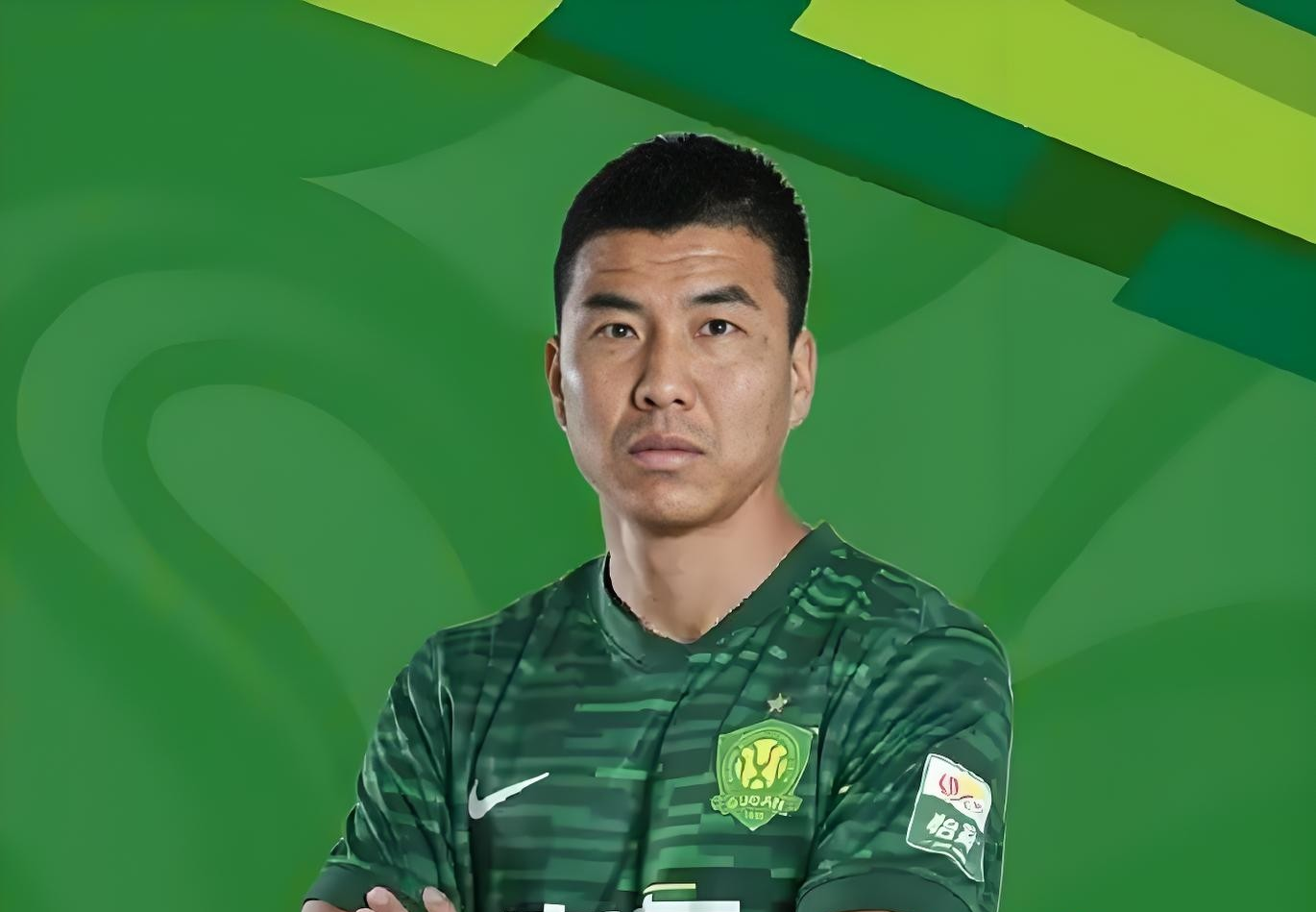 赛地聚焦：欧联今晚热度飙升，北京国安单刀错失，引发热议，资深球员宣示担当的简单介绍