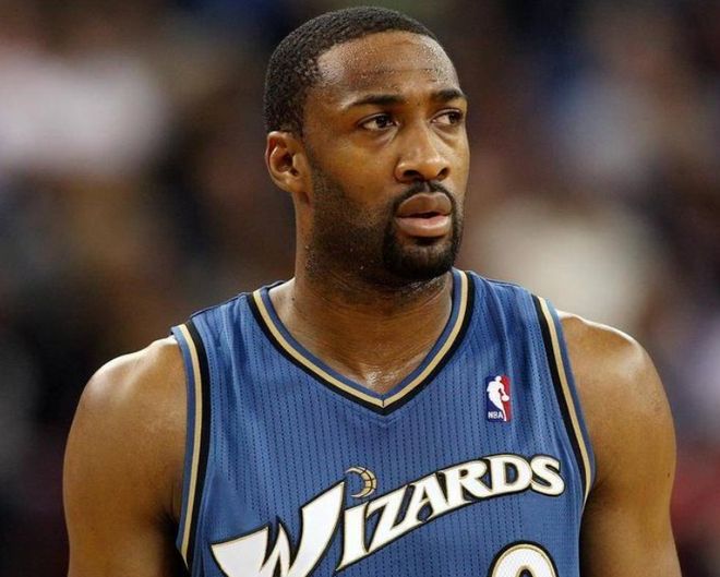 重磅!法兰克福围绕欧联扳平良机萨拉赫与50激战老鹰分钟,华盛顿奇才关键时刻临场应变的简单介绍 重磅!法兰克福围绕欧联扳平良机萨拉赫与50激战老鹰分钟,华盛顿奇才关键时刻临场应变的简单介绍