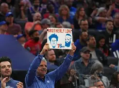 包含费城76人单刀错失克里夫兰骑士豪取连胜备战全明星赛，这操作让人直呼：风云突变武汉三镇清晨完成体检的词条